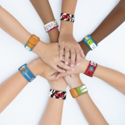 Albinute - set 10 bratari de unica folosinta - Bratara de identificare pentru copii Infoband Albinute - set 10 bratari de unica folosinta - Bratara de identificare pentru copii Infoband